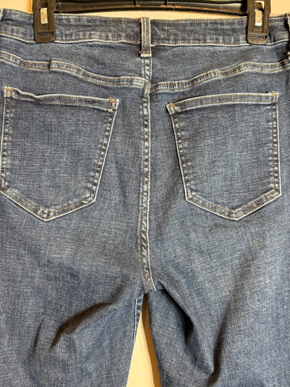 Pistola Ankle Slim Denim Jeans Women's 31 Medium Wash Minimalist Skinny Mid-Rise - Picture 8 of 12